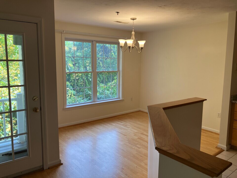 36 Cambridge Rd, Unit #23 in Woburn, MA - Building Photo
