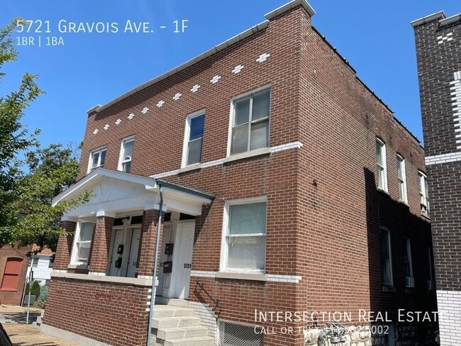 5721 Gravois Ave in St. Louis, MO - Building Photo - Building Photo