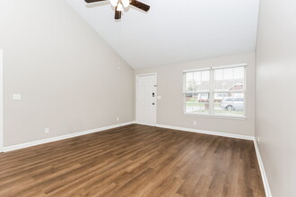 2826 Castlerea Dr in Murfreesboro, TN - Building Photo - Building Photo
