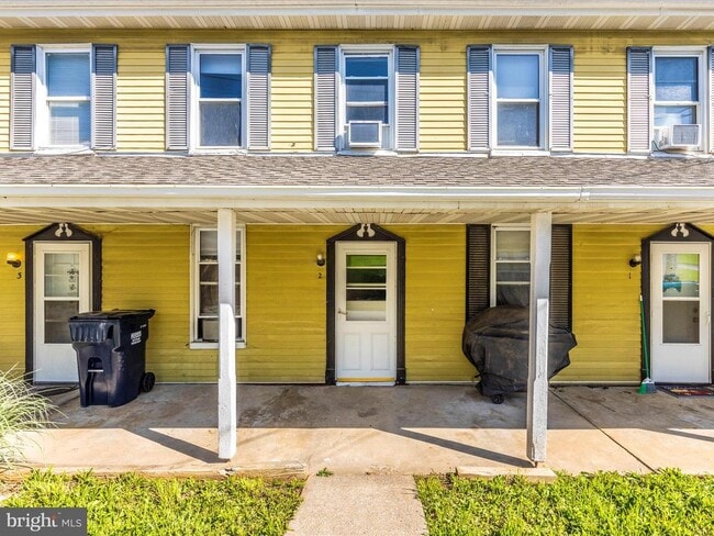 1404 Pleasant Valley Rd in Westminster, MD - Building Photo - Building Photo