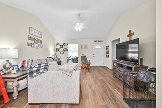 309 Flying Bridge Dr in Gun Barrel City, TX - Building Photo - Building Photo