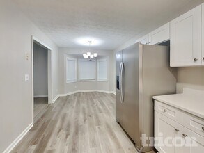 1567 Kimberly Pl in Canton, GA - Foto de edificio - Building Photo