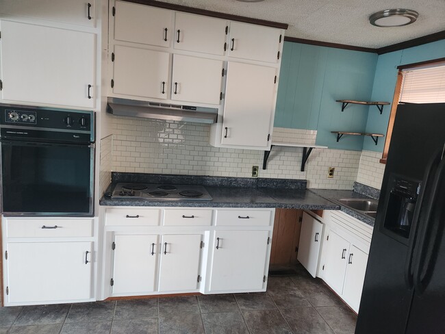 111 Dogwood Ct in Jasper, AL - Building Photo - Building Photo