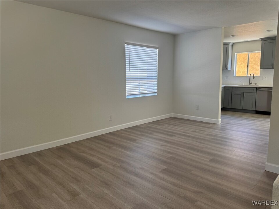 2030 Coronado Dr in Bullhead City, AZ - Building Photo