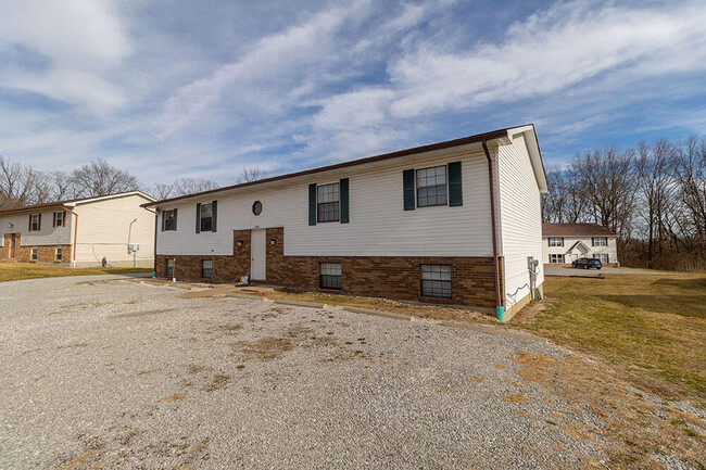 420 NE Park Ln in Columbia, MO - Building Photo - Building Photo