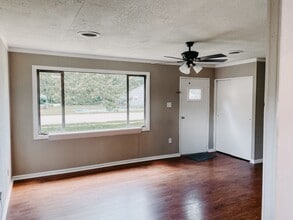 4921 Saratoga Rd in Millington, TN - Building Photo - Building Photo