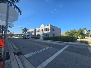 221 S 17th Ave, Unit 221-3 in Hollywood, FL - Building Photo - Building Photo