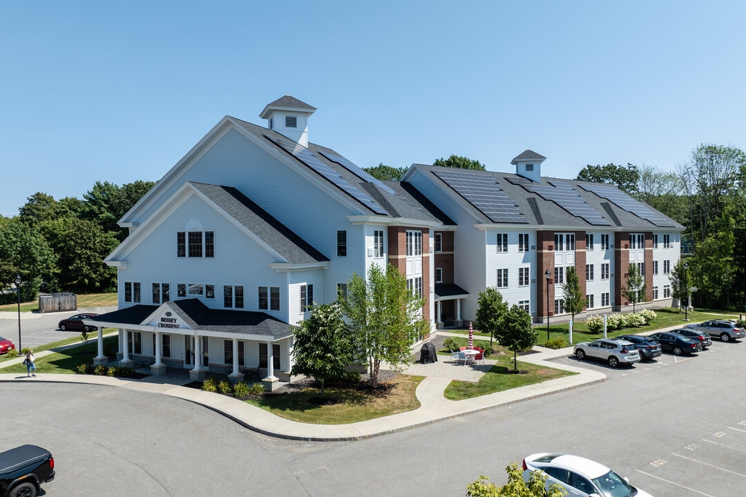 Bessey Crossing in Scarborough, ME - Building Photo