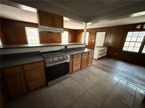 315 Lee St in Chickasaw, AL - Building Photo - Building Photo