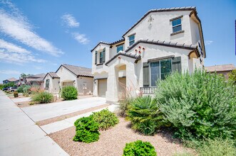 12038 W Briles Rd in Peoria, AZ - Building Photo - Building Photo