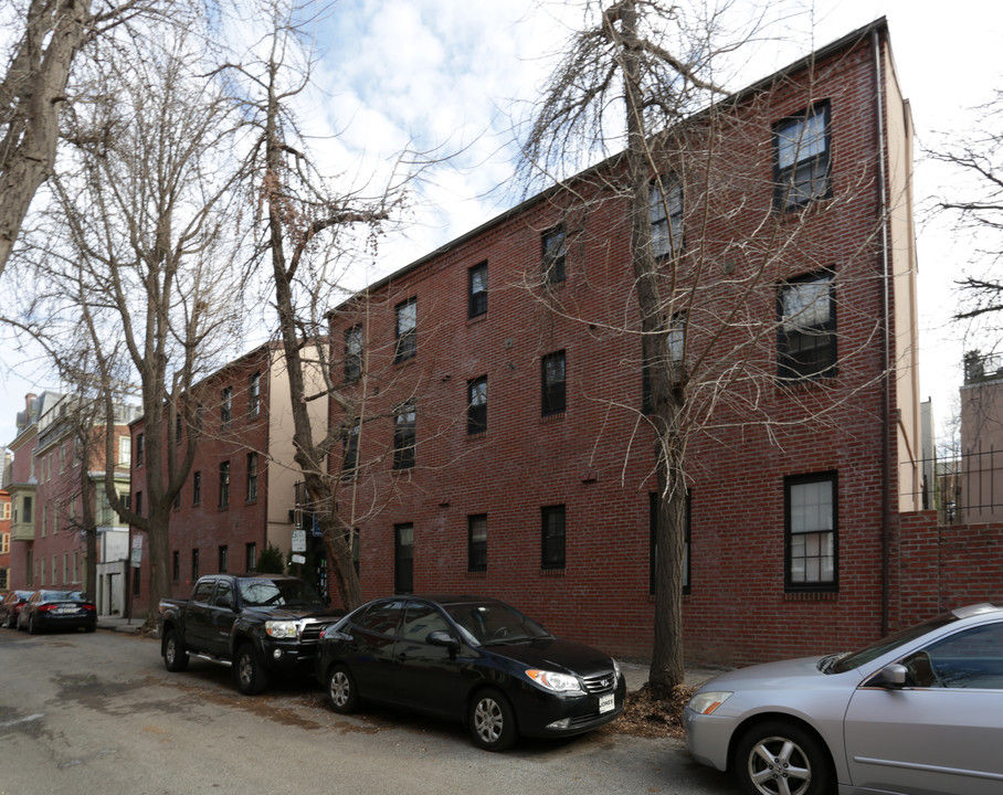 415 S Van Pelt St in Philadelphia, PA - Building Photo