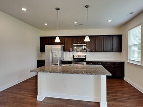 156 Havenbrook Dr in Mooresville, NC - Foto de edificio - Building Photo