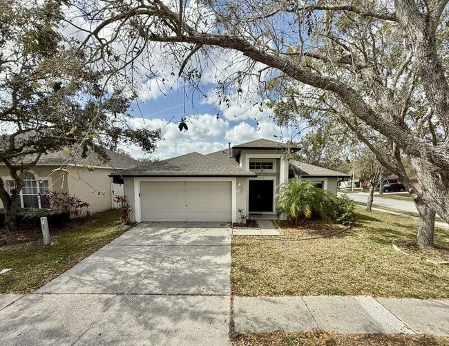 property at 27519 Sky Lake Cir