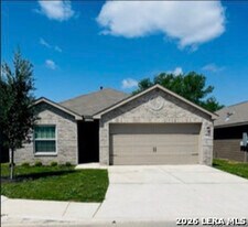 15027 Harbor Lndg in Von Ormy, TX - Building Photo