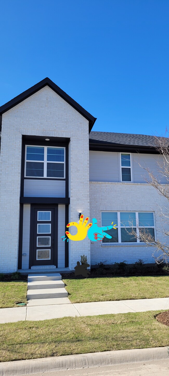 property at 4541 Lamplights Dr