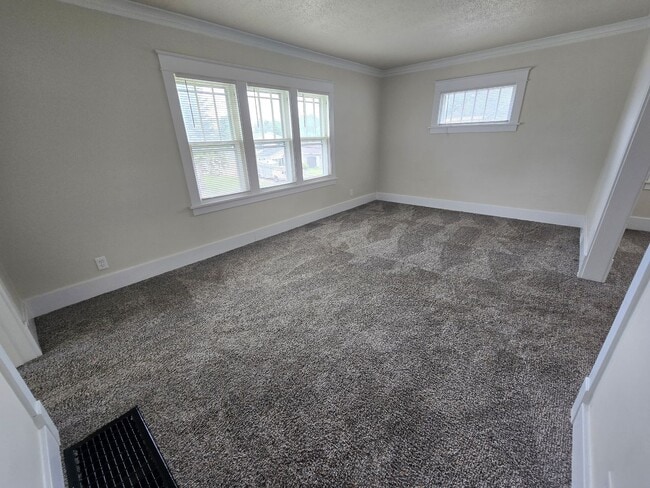 property at 1109 Dousman St