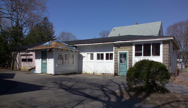 18 Jefferson St in Taunton, MA - Building Photo - Building Photo