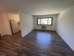 401 US-22 in North Plainfield, NJ - Building Photo - Building Photo