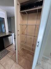 16543 Lake Brigadoon Cir in Tampa, FL - Foto de edificio - Building Photo