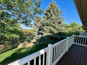 1676 Whispering Oaks Dr in Ogden, UT - Building Photo - Building Photo