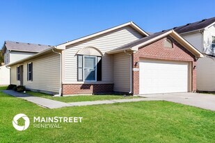 4550 Riverbrook Ln in Indianapolis, IN - Building Photo