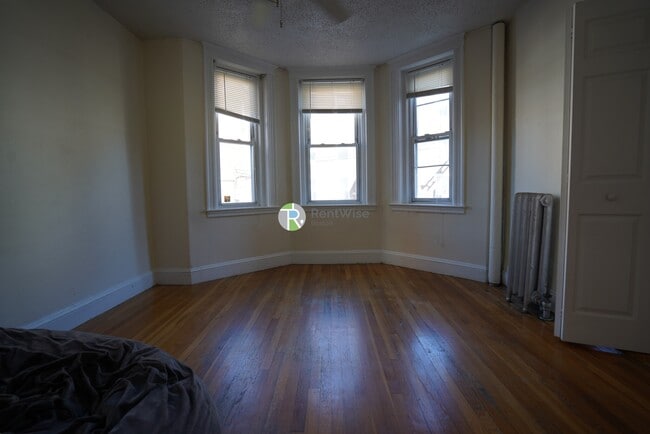 5-11 Barrows St in Boston, MA - Building Photo - Building Photo