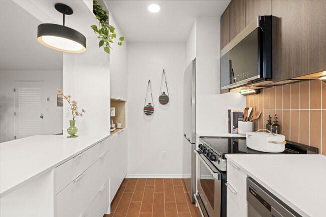 Belroy in Seattle, WA - Foto de edificio - Building Photo