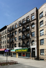 65 Lenox Ave in New York, NY - Building Photo - Building Photo