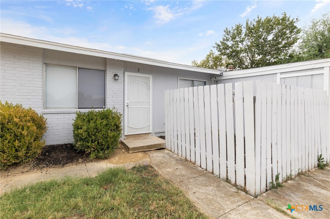 6502 Spring Branch St in San Antonio, TX - Building Photo