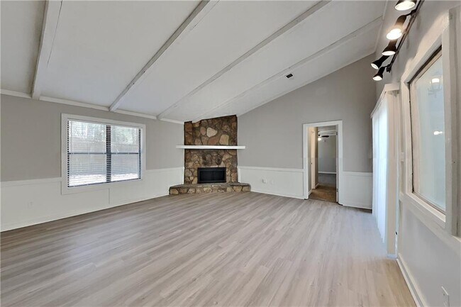 2041 Kramer Way in Marietta, GA - Building Photo - Building Photo