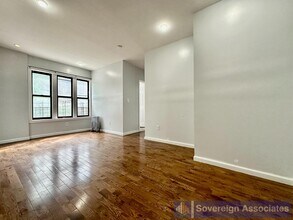 518 W 204th St in New York, NY - Foto de edificio - Building Photo