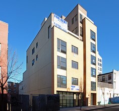 165-167 W 9th St in Brooklyn, NY - Building Photo - Building Photo