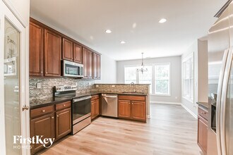 1020 Bridlemine Dr in Fuquay Varina, NC - Building Photo - Building Photo