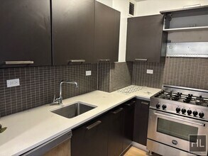 East 39th Street in New York, NY - Building Photo - Building Photo