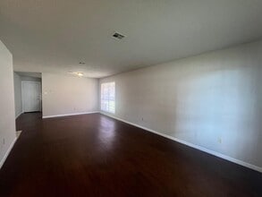 6517 Dunn Dr in Waco, TX - Building Photo - Building Photo