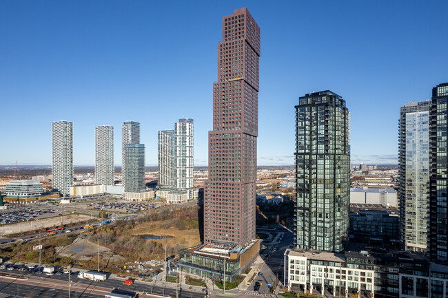 CG Towers in Vaughan, ON - Building Photo - Building Photo