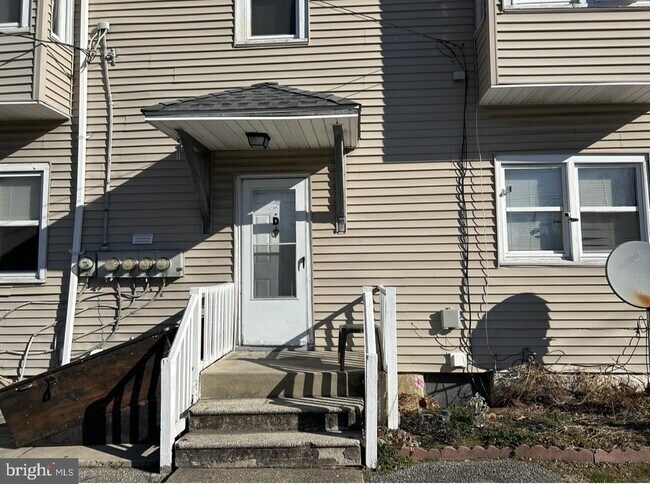 159 Cross Keys Rd in Berlin, NJ - Building Photo - Building Photo