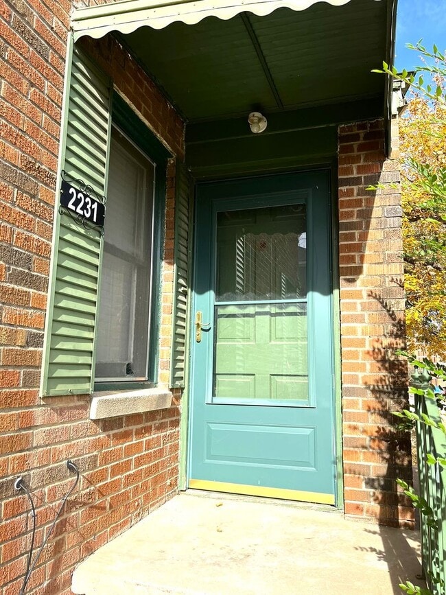 property at 2229 N Gatewood Ave