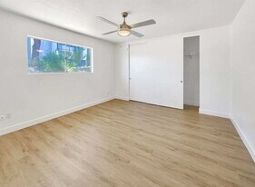 9586 Carroll Canyon Rd in San Diego, CA - Building Photo