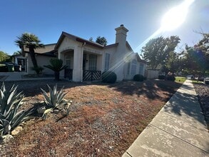 4206 Merchant Ln in Turlock, CA - Building Photo - Building Photo