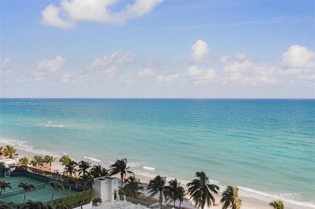 19111 Collins Ave, Unit 206 in Sunny Isles Beach, FL - Building Photo - Building Photo