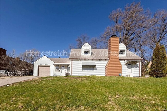 property at 10051 Royal Dr
