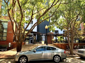 3110 Thomas Ave in Dallas, TX - Foto de edificio - Building Photo