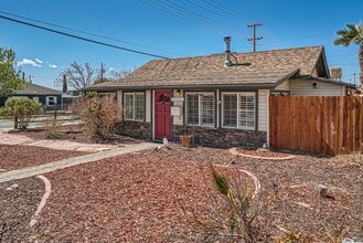 536 Avenue L in Boulder City, NV - Foto de edificio - Building Photo