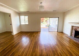 4544 Santa Cruz Ct in Fremont, CA - Building Photo - Building Photo