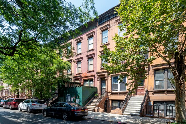 53 W 119th St in New York, NY - Building Photo - Primary Photo
