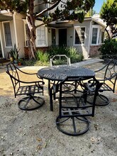 3305 Lowry Rd, Unit 3305 in Los Angeles, CA - Foto de edificio - Building Photo