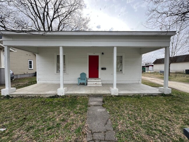 property at 110 N Sellers St