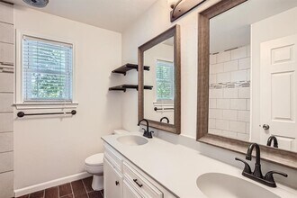 1712 Hermitage Dr in Round Rock, TX - Building Photo - Building Photo