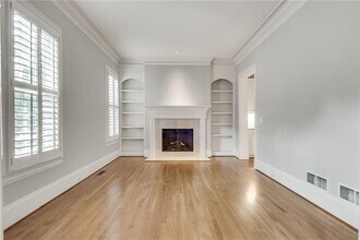 225 High Point Walk NE in Atlanta, GA - Building Photo - Building Photo